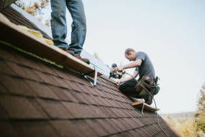 Local Roofers in Creighton, PA